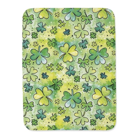 Clover Pattern Blanket -Image by Shutterstock,