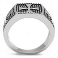 thumbnail image 2 of Anillo Color Plata Para Hombres de Acero Inoxidable Tres Cruzes, 2 of 4