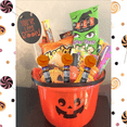 thumbnail image 6 of Halloween Candy Corn with Pumpkin Toppers 1.4 oz, Sweet Flavored Snacks Trick or Treat Jack-O-Lantern Basket Fun Goody Bag Fillers Spooky Favor Themed Kids Party Festive Gift Idea Exchange Giveaways, 6 of 7