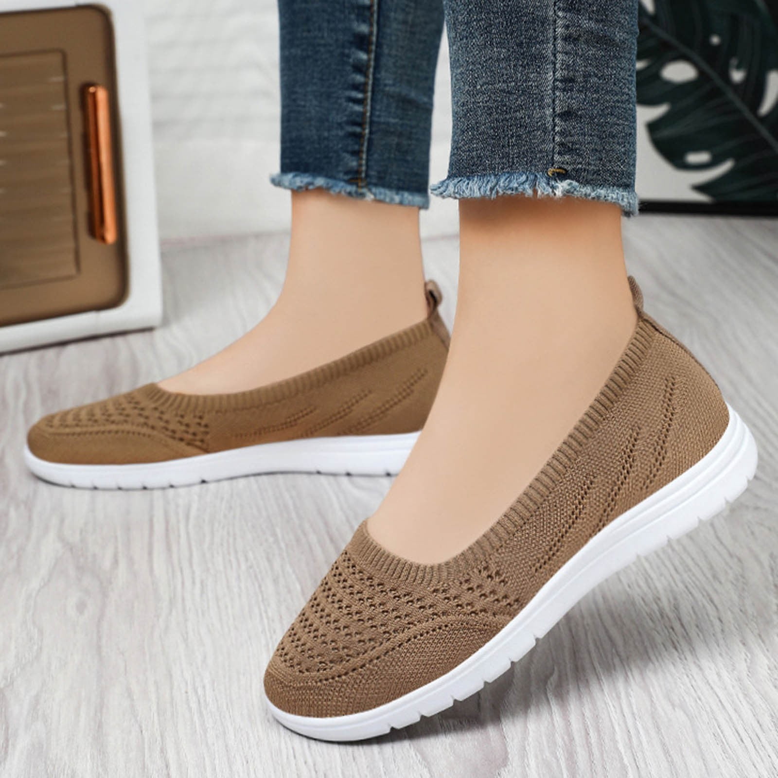 Women's Walking Tennis Shoes - Lightweight Athletic Casual Gym Slip on Sneakers(Z02-Yellow,40)