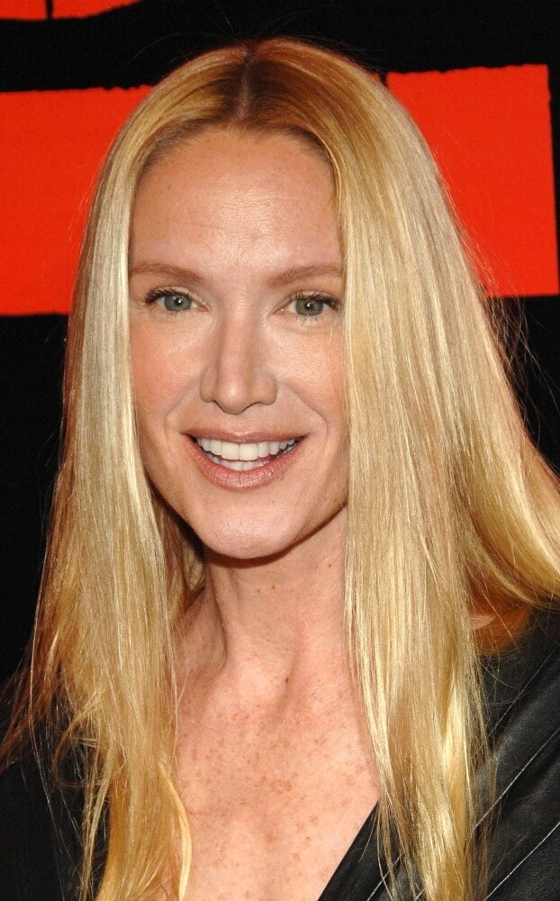 Kelly Lynch At Arrivals For Shine A Light Premiere, Clearview'S