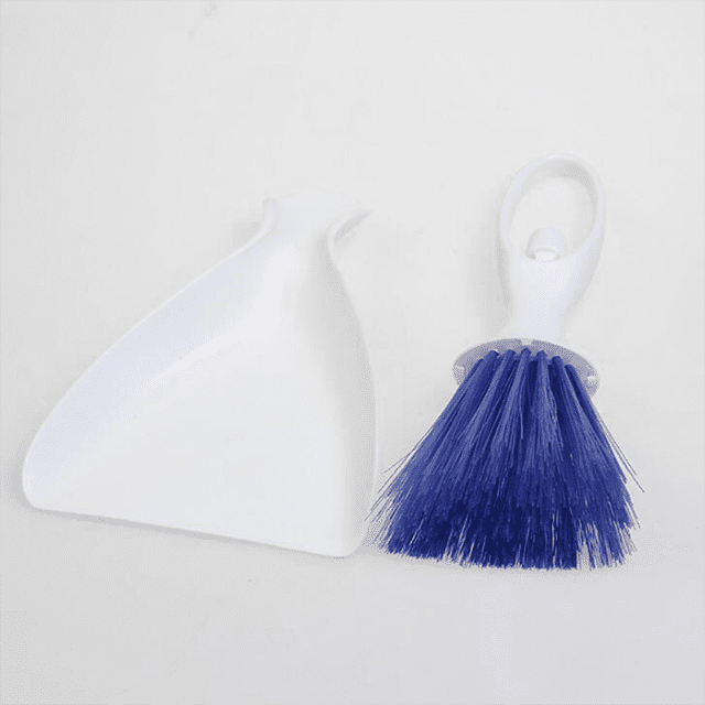 Portable Multifunction Plastic Car Air Outlet Air Condition Soft Brush Dust Brushes Cleaning Tool