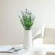 thumbnail image 5 of Plantas artificiales de lavanda de 42 cm | Flores artificiales moradas realistas con tallos de plástico duradero | Centro de mesa para bodas, decoración del hogar, arreglo de césped primaveral, 5 of 6