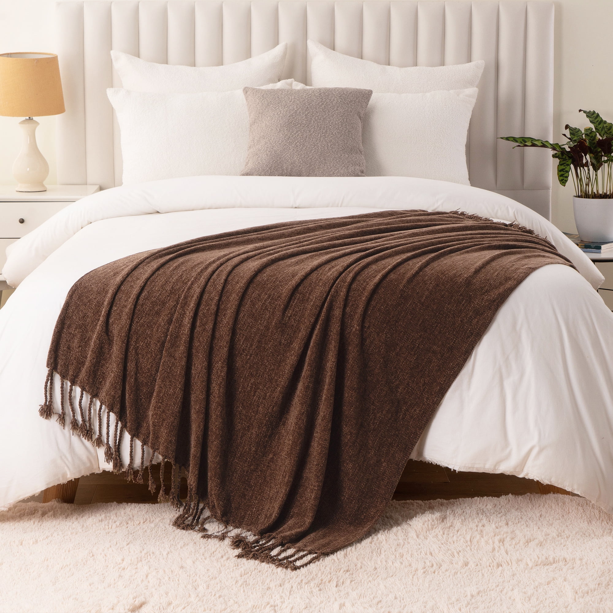 Battilo Dark Brown Chenille Throw Blanket,Chocolate Brown Knit Throws with Tassels,50"x60"
