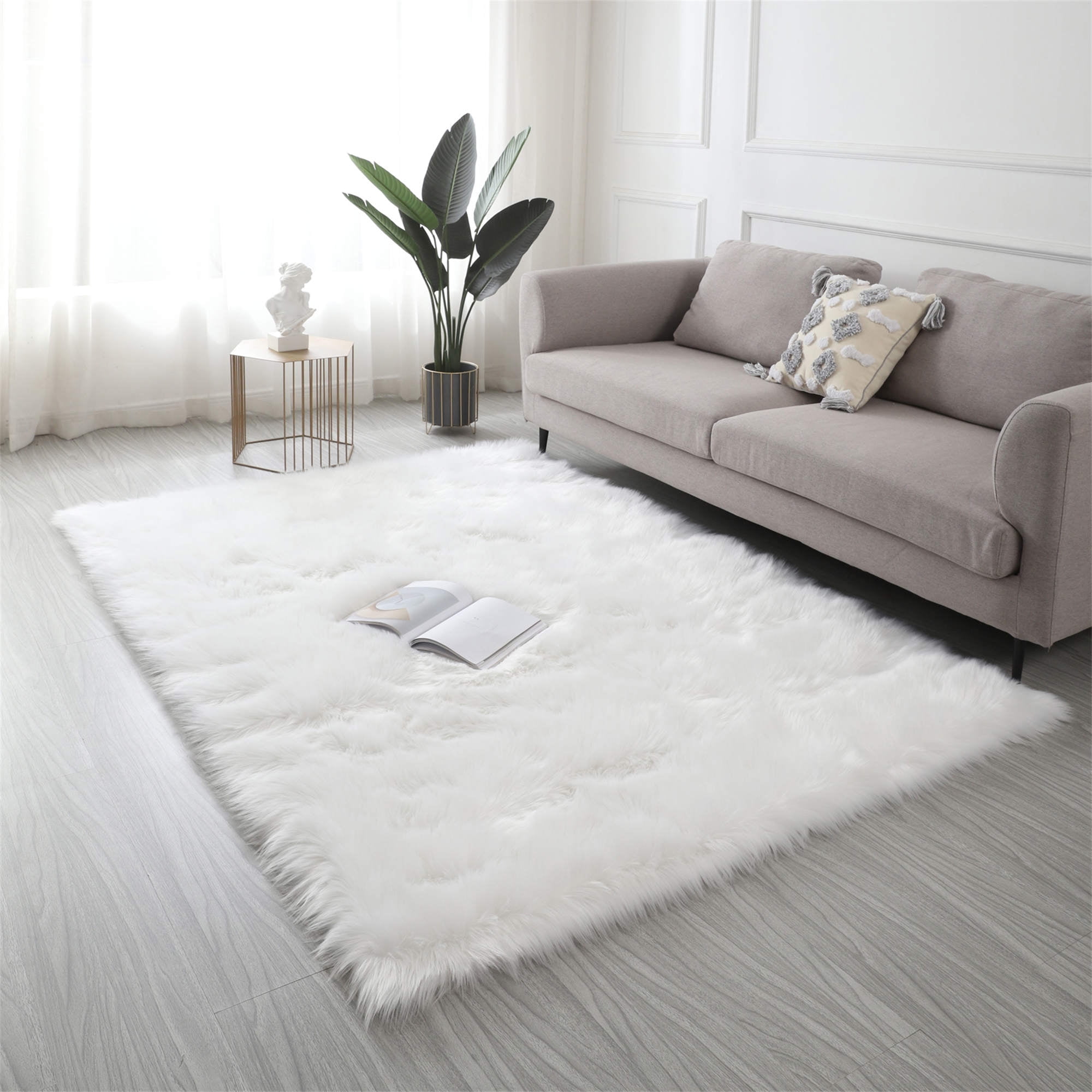 60"x35.5" Ultra Soft Fluffy Rugs, Faux Fur Sheepskin Area Rug for