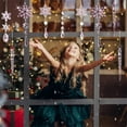 thumbnail image 1 of Adornos acrílicos transparentes con copos de nieve y carámbanos - Set de 18 piezas con 5 estilos para decoraciones de árbol de Navidad y detalles para fiestas de invierno, 1 of 7