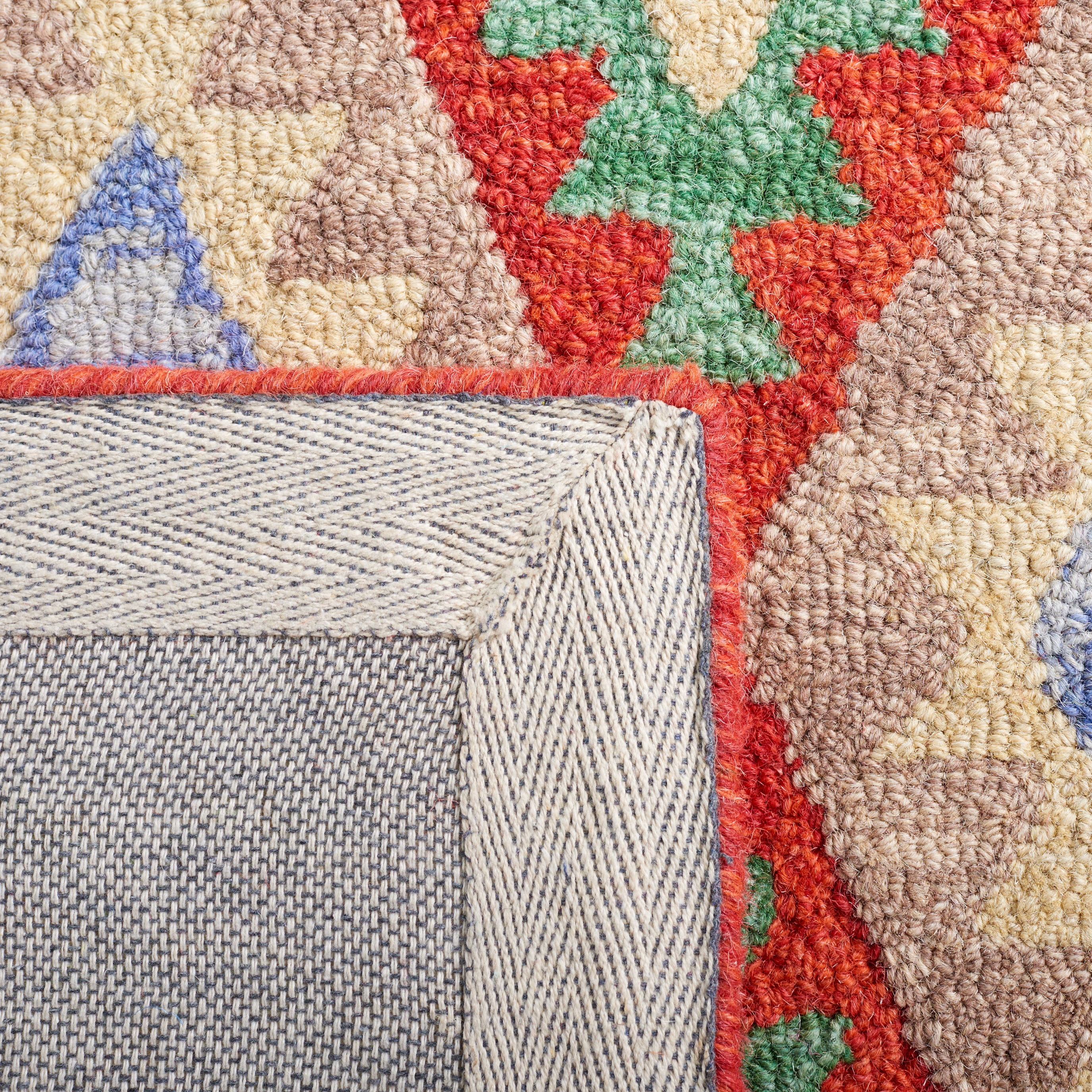 Safavieh  Handmade Aspen Suheyla Boho Tribal Wool Rug 4'  x  6' 4' x 6' Indoor,Handmade Living Room,Bedroom,Dining Room Rectangle