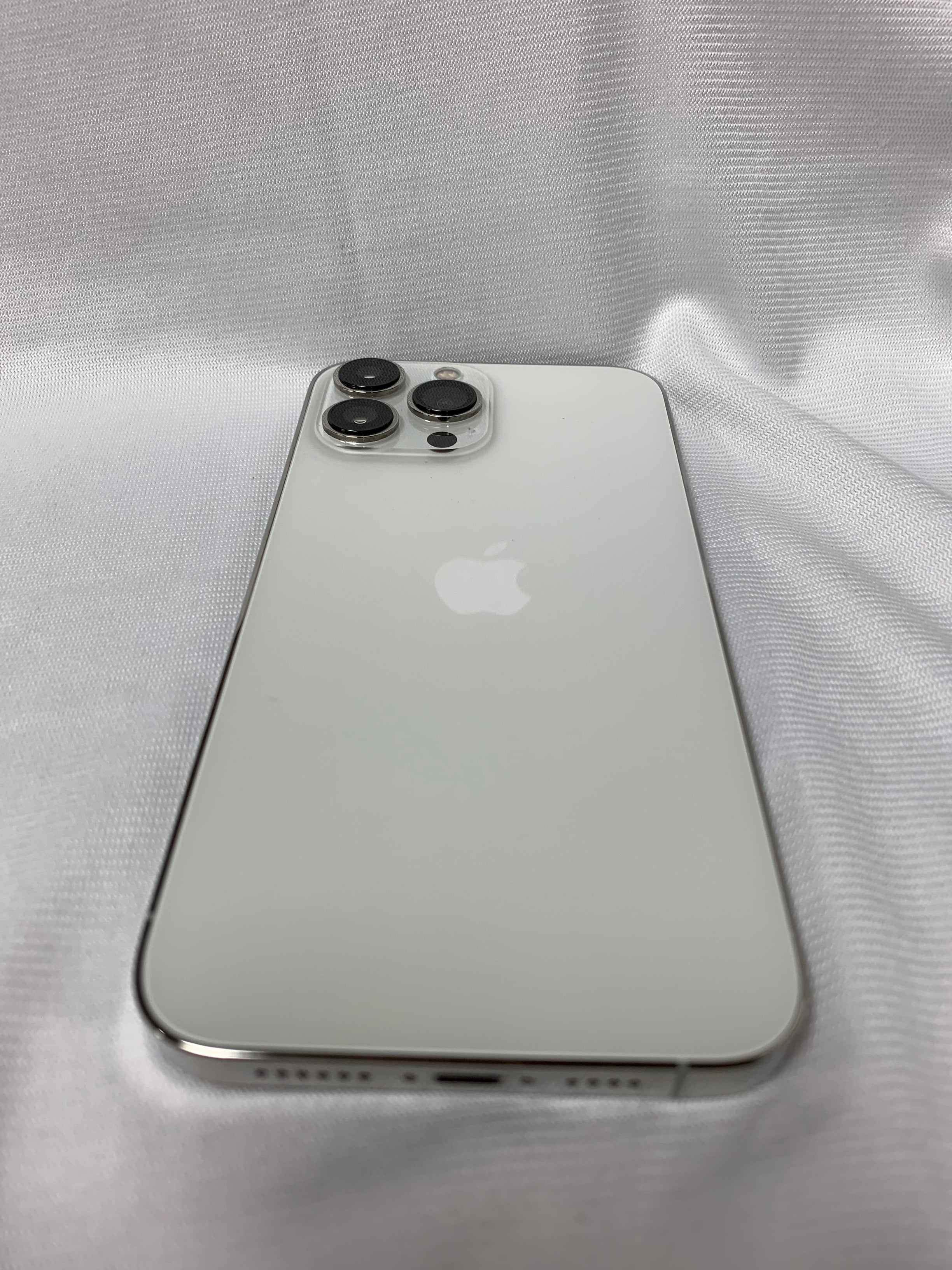 Pre-Owned Apple iPhone 13 Pro Max - Carrier Unlocked - 128 GB