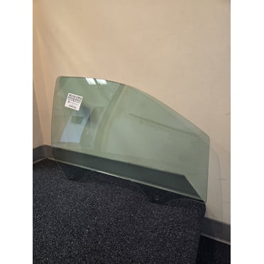 Fits: 2012-2014 Ford Focus Hatchback Back Rear Window Glass/SOL-HWP