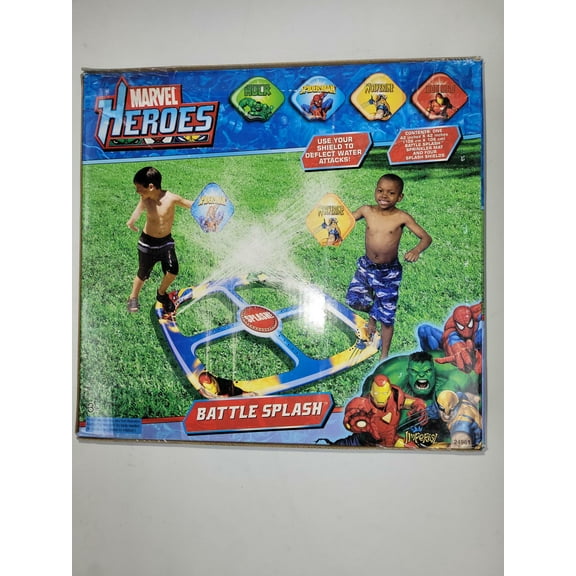 Marvel Heroes Battle Splash with Sprinkler Mat and Super Hero Shields