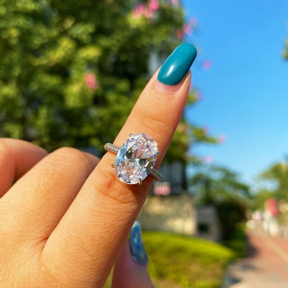 Womens Silver Ring with Geometric Design Gold Plated Artificial Gems Fashion Jewelry for Women European American Ring