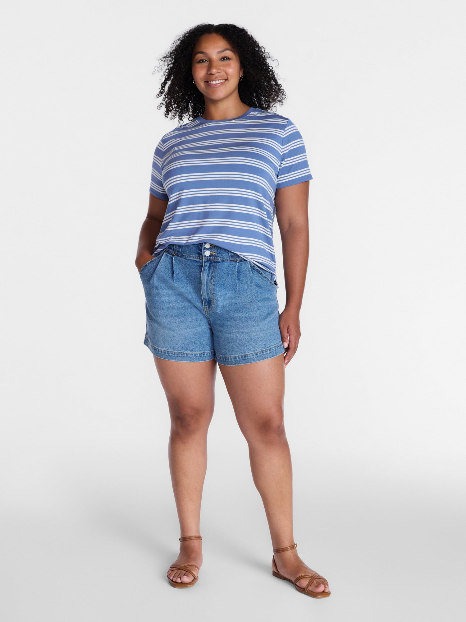 Time and Tru Women's High Rise Pleated Denim Shorts, 4.5" Inseam, Sizes 0-20