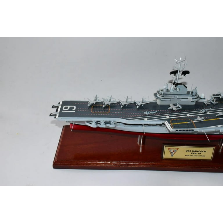 USS HANCOCK CV-19 1:350 プラモデル Amazon.com: Trumpeter 1/350 USS Hancock CV19 Aircraft