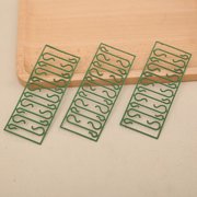 WRISTBIQUE Ornament Hooks Plastic S-Shaped for Christmas 200Pcs
