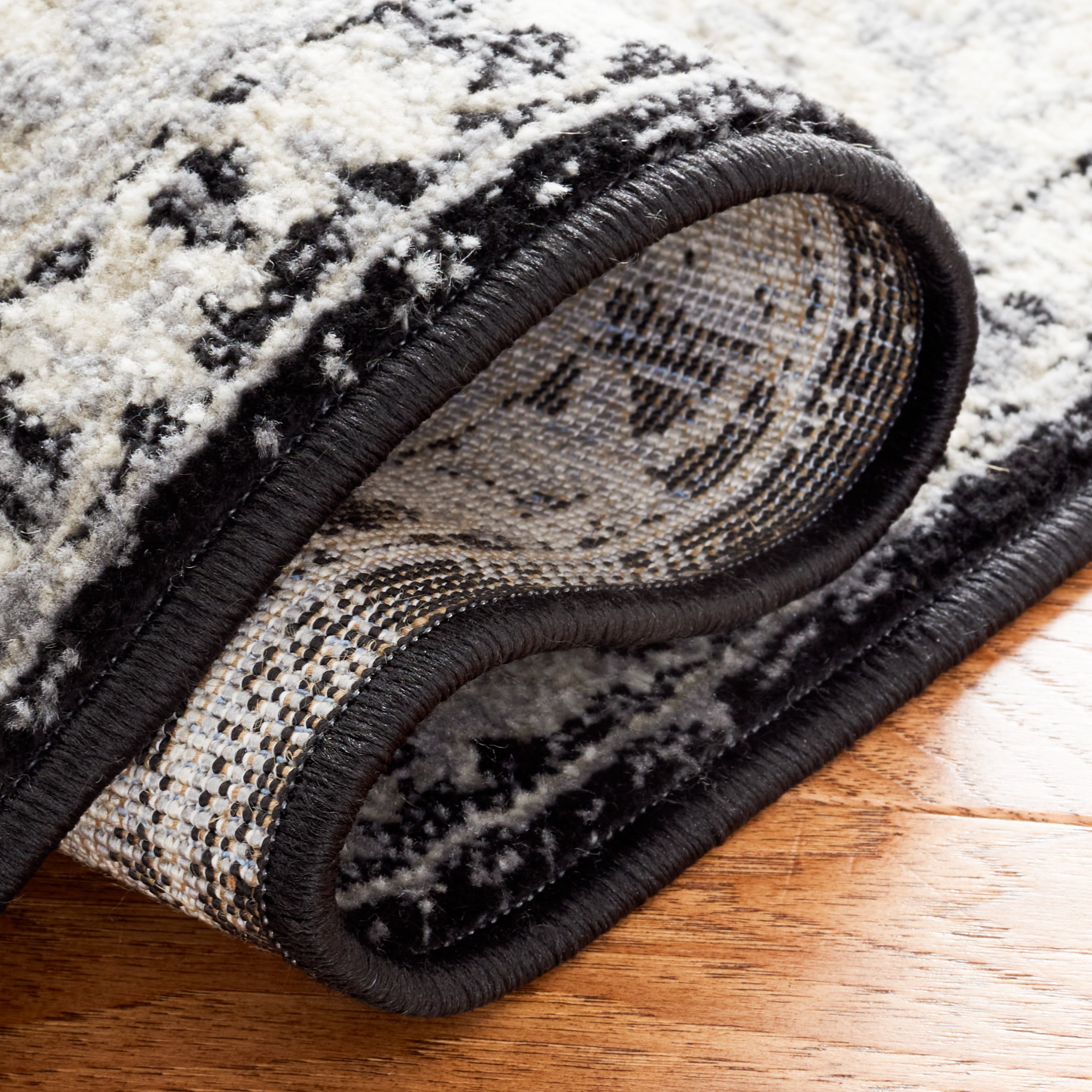 SAFAVIEH Brentwood Dimas Oriental Area Rug, Black/Gray, 3' x 5'