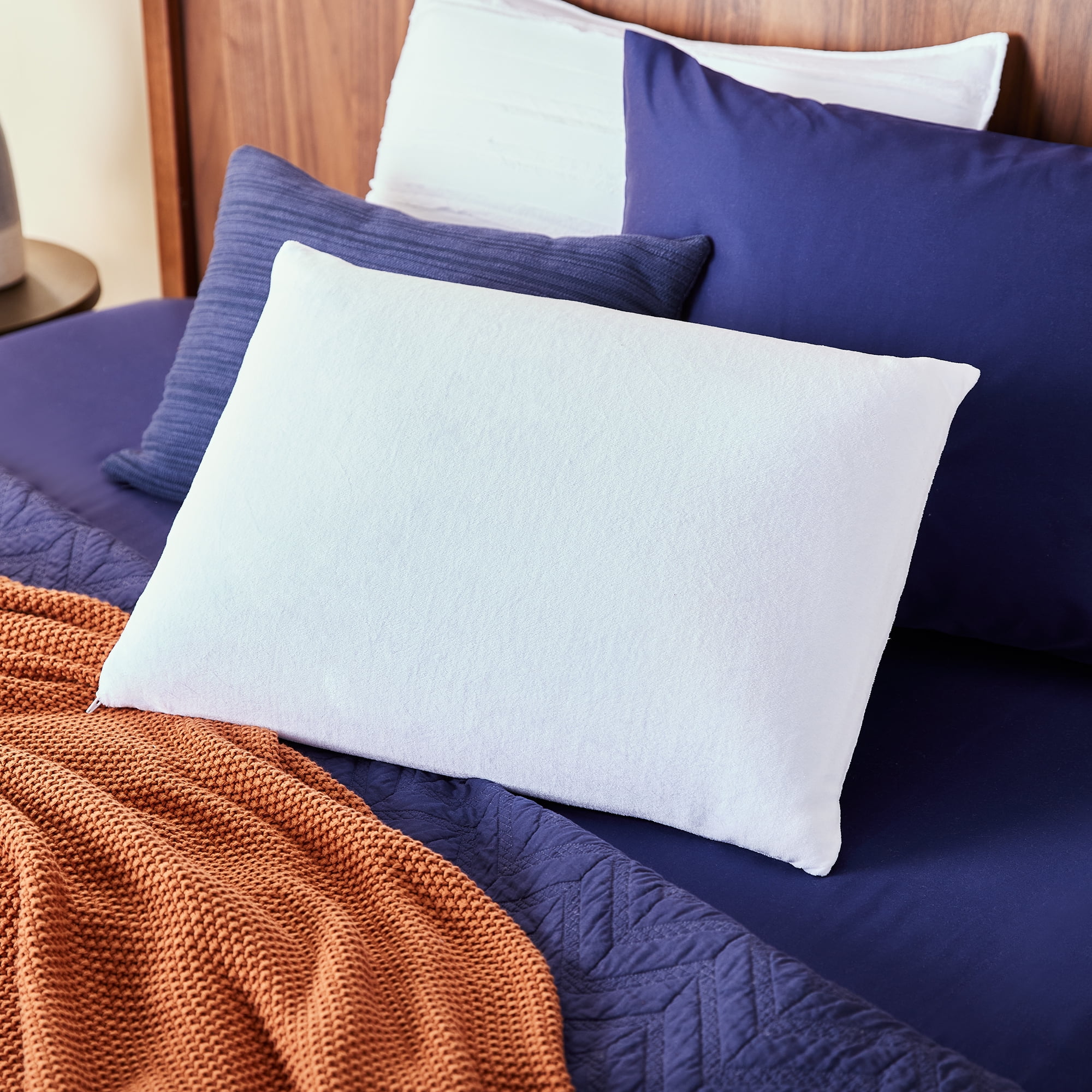 Details about   Cool Pillow Gel Inlay Chilled Natural Cooling Maximum Comfort Fits Any Pillow 