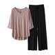 thumbnail image 1 of Conjunto de pijama con cuello en V para mujer: top de manga 3/4 y pantalones anchos, color liso, ropa de dormir ligera, tallas L/XL, 1 of 4