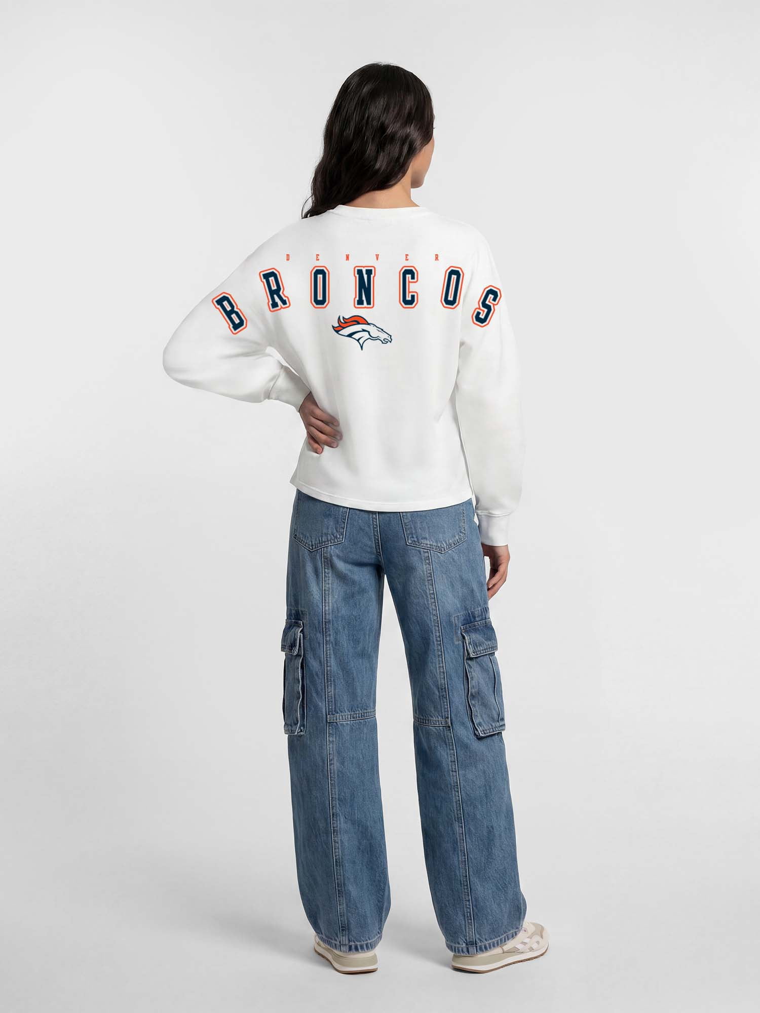 Denver Broncos Reebok Womens White Heavyweight Cotton Long Sleeve Pullover