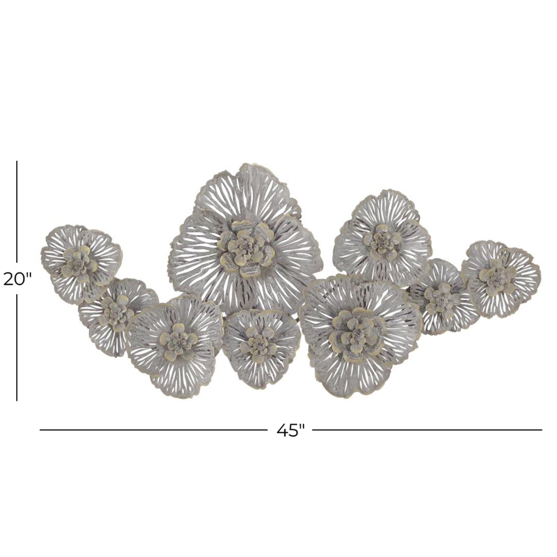 DecMode Gray Metal Floral Wall Decor