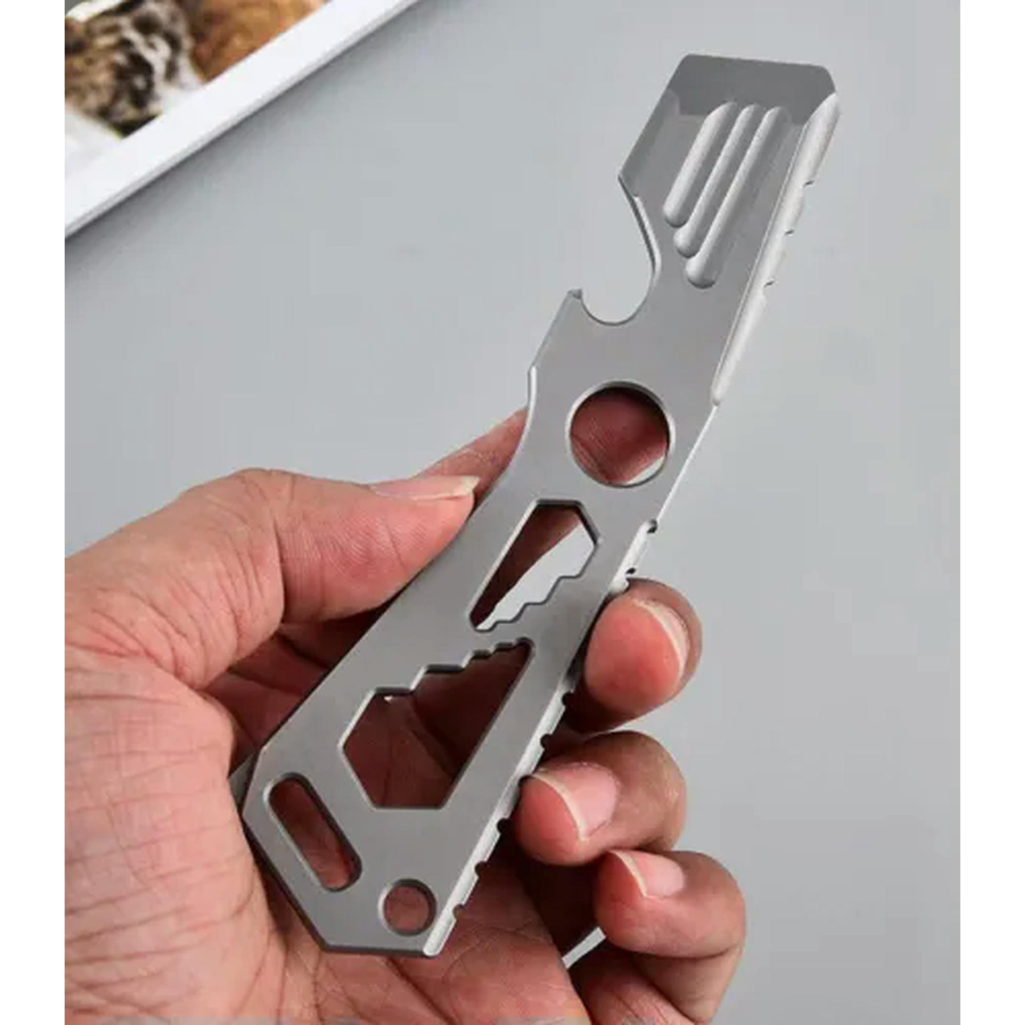 MATROOY Titanium Stainless Steel Multitool Card Crowbar Opener EDC Outdoor Pry Bar Tool