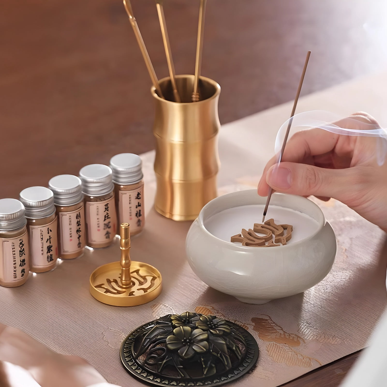 Pure Copper Incense Cone Burner Holder Set, Crackle Porcelain Incense Burner Kit, Elegant Craftsmanship with Variety of Scents, Perfect Gift Box for Relaxation and Gift-Giving