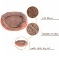 thumbnail image 2 of TABLETREANDS Colchoneta Para Mascotas De Tela Oxford Impermeable Con De PP Multicolor, 2 of 8