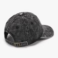 thumbnail image 4 of Gorra de béisbol no estructurada teñida con pigmento de algodón lavado grande de gran tamaño Gorra de béisbol de mezclilla lavada de gran tamaño （1 pieza）, 4 of 5