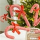 thumbnail image 4 of Adornos navideños: Bastones de caramelo rojos y blancos | Adorno colgante de plástico duradero | Decoración navideña multicolor de 37 cm | Decoración para árbol de Navidad | Decoración festiva para, 4 of 9