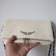 thumbnail image 2 of ZADIG-Bolsos de hombro para mujer, de diseñador bandolera, decoración de alas, correas de 2 cadenas, solapa, cremallera, Beige xuanjing unisex, 2 of 2