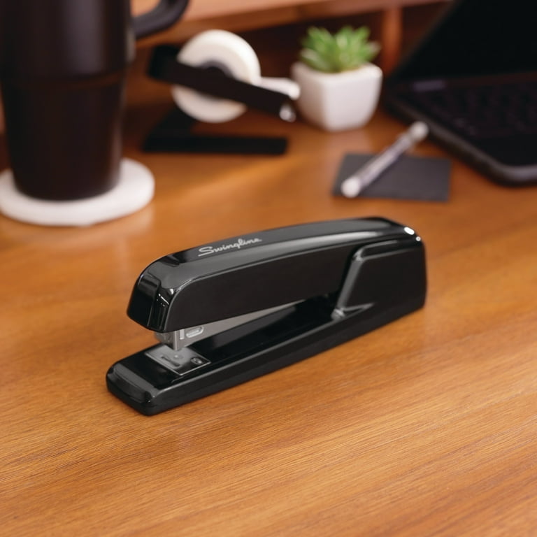 Swingline Manual 747 Business Stapler, 25 Sheets, Black - Walmart.com