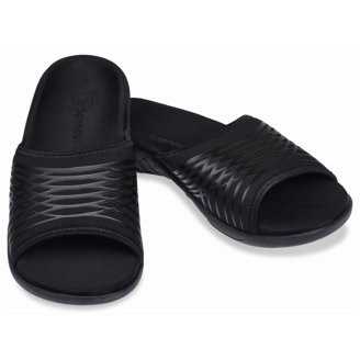 Cole Haan Men display picture 1