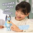 thumbnail image 3 of Set de juego Talking Toy Chat Mates Bluey Articulated para niños mayores de 3 años, 3 of 6