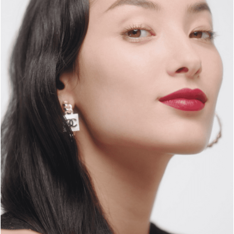 Chanel rouge allure outlet velvet abstrait