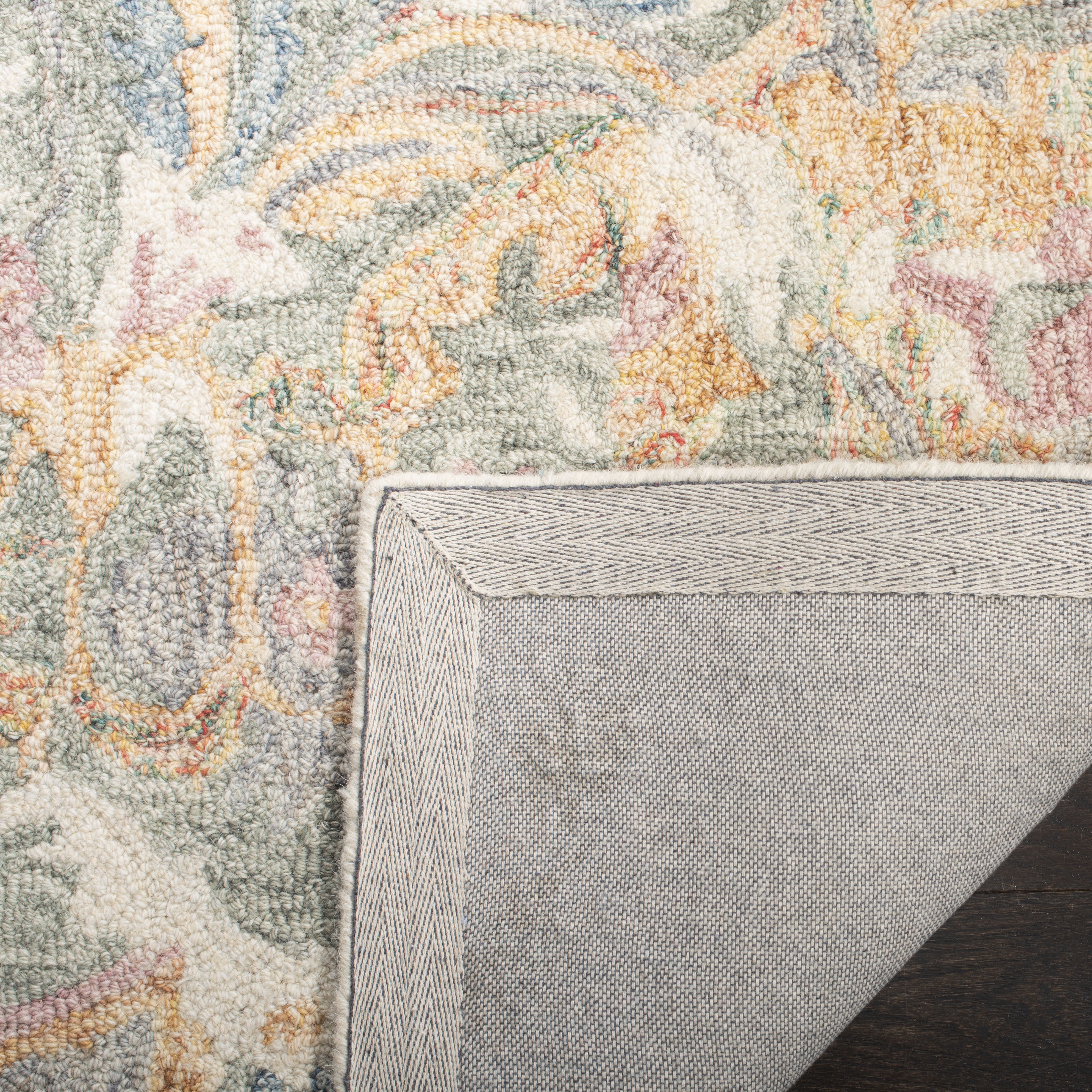 SAFAVIEH Aubusson Fiona Abstract Floral Wool Area Rug, Ivory/Sage, 5' x 8'