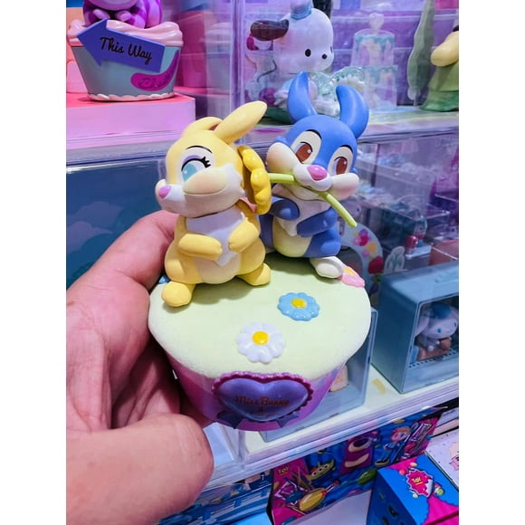 Miniso Disney The Aristocats Anime Figure Mary Cat Blind Box Lucifer Kawaii Figure Mystery Box Room Decoration Birthday Gift FGS