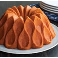 thumbnail image 4 of Corona Bundt Pan Nordic Ware, 10 tazas, aluminio fundido, 4 of 9