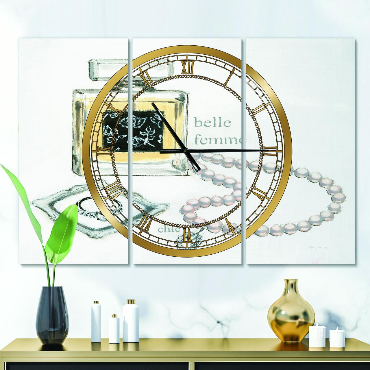 Designart 'Perfume Glam Bathroom I' Traditional Wall Clock