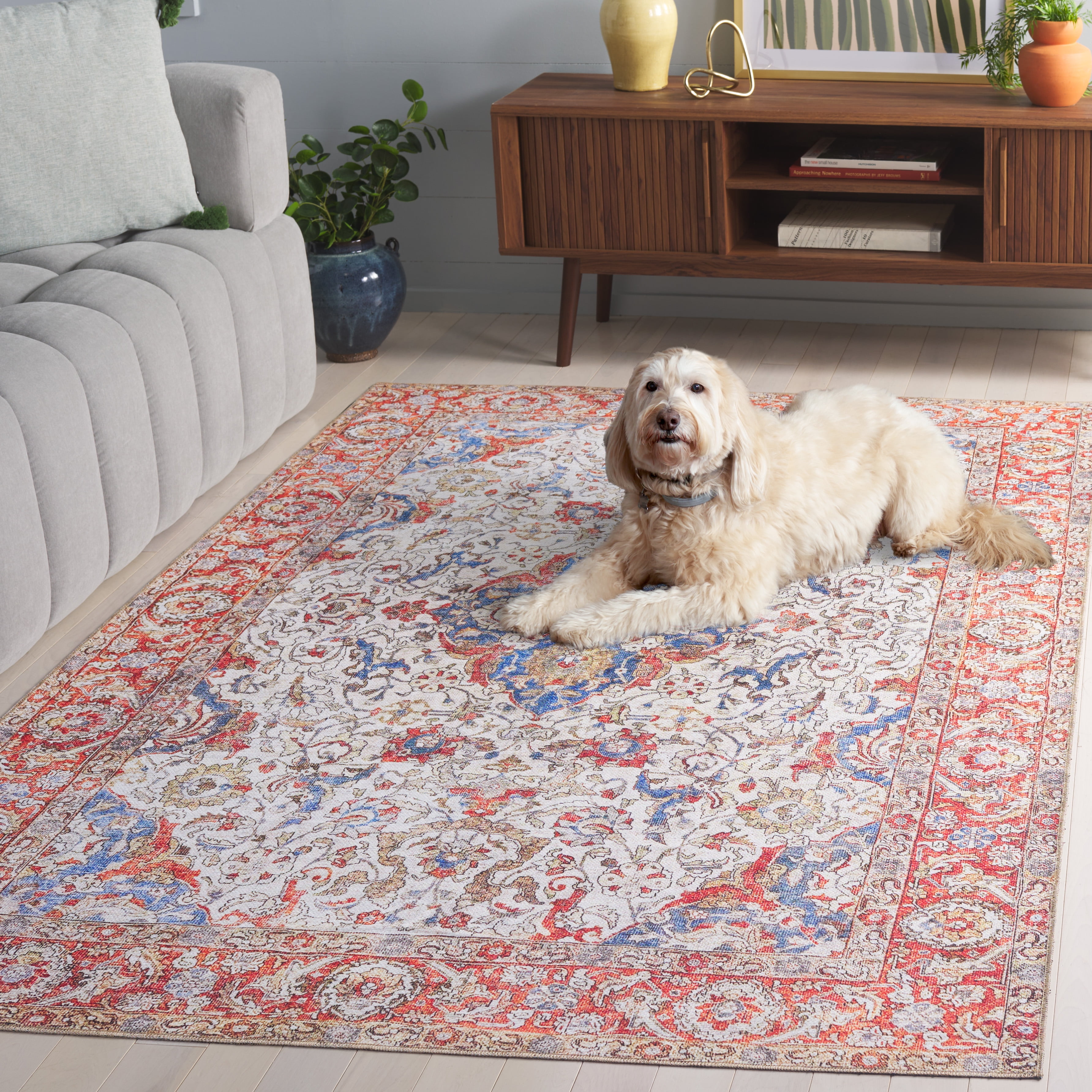 SAFAVIEH Vintage Serapi Cassius Medallion Machine Washable Area Rug, Red Orange/Blue, 8' x 10'