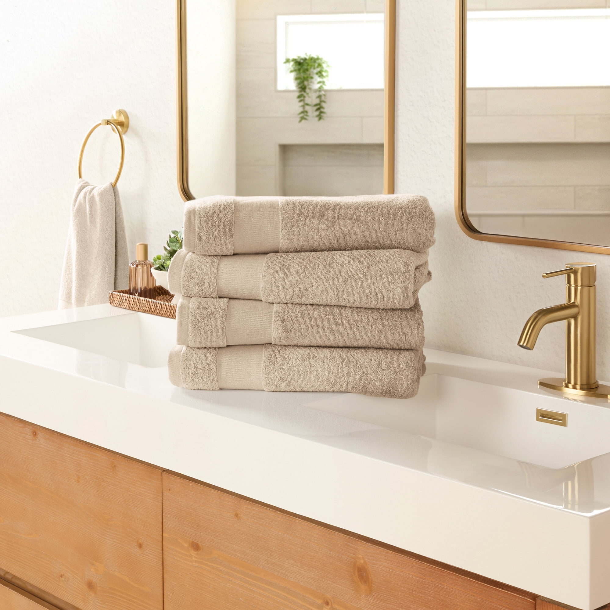 Noble Linens 4 pack Essential Cotton Bath Towels