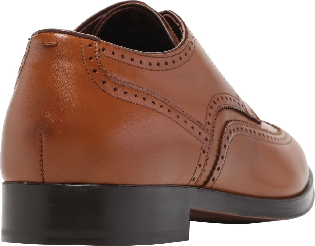 Cole Haan Men display picture 2