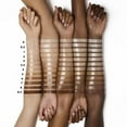 thumbnail image 3 of e.l.f. Cosmetics Filtre liquide halo éclatant, 3 of 8