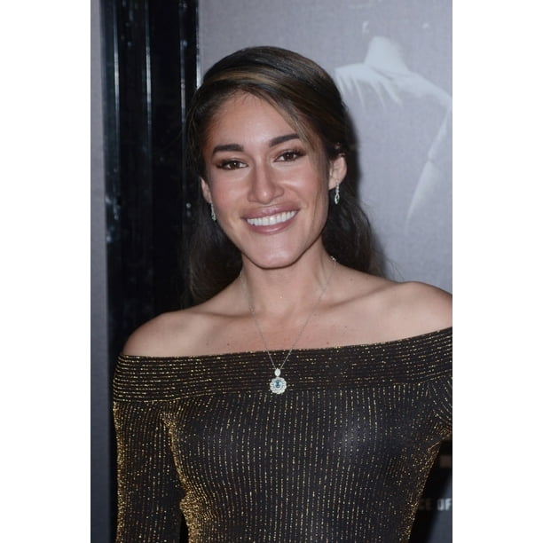 Q Orianka Kilcher At Arrivals For The 1517 To Paris Premiere Steven J Ross Theater At Warner Bros Los Angeles Ca February 5 2018 Photo By Priscilla Granteverett Collection Celebrity Walmart Com Walmart Com