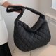 thumbnail image 1 of Bolso De Hombro Bolso de mensajero acolchado ligero de embrague femenino de moda para mujer (negro), 1 of 8