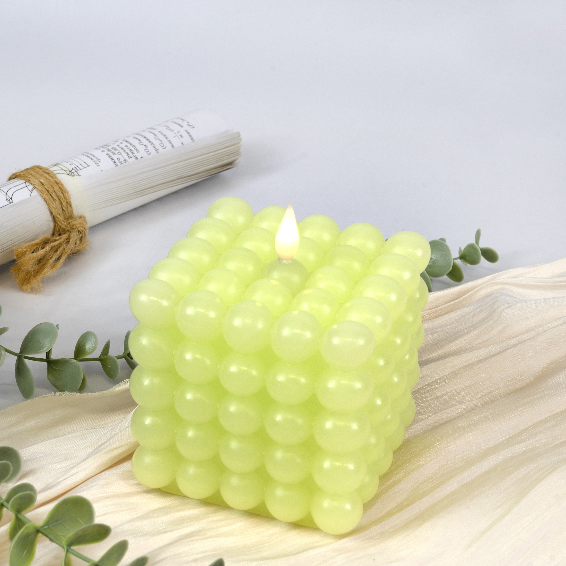 Mainstays Green Square Tabletop Wax Candle with  Faux LED Flame, Bubble Design, 4.92"x4.13"x4.13"