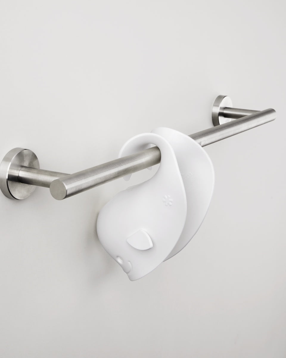 Skip Hop Moby Spout Cover White