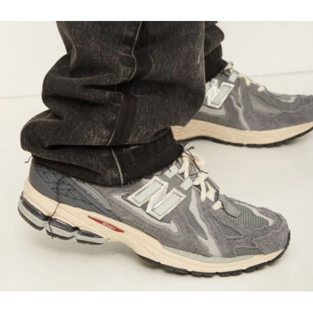 New Balance 1960D Protection Pack “Castlerock” - Men’s Size 9.5