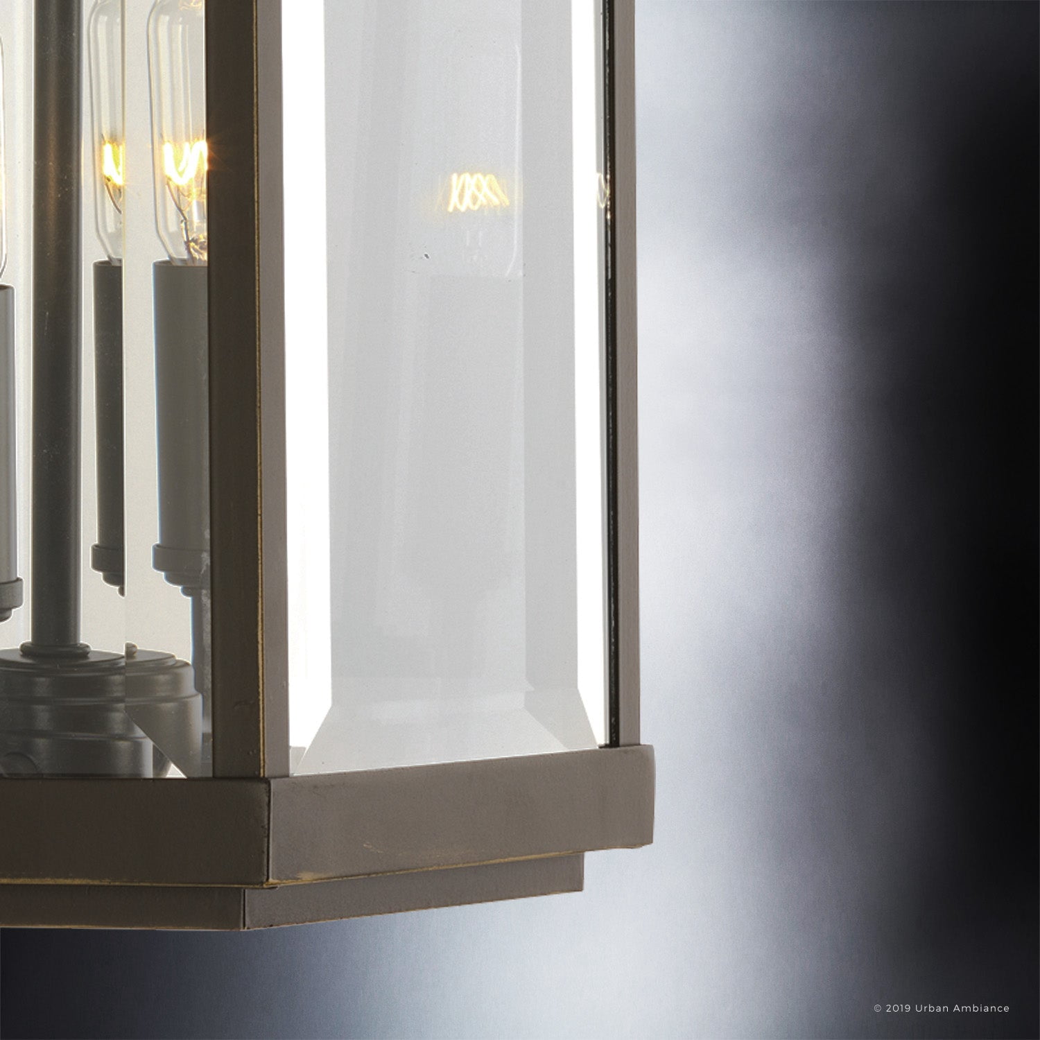 Luxury Colonial Outdoor Wall Sconce, 21.75''H x 7''W, with Farmhouse Style Elements, Tuscan Design, Olde Bronze Finish and Glass, UHP1193