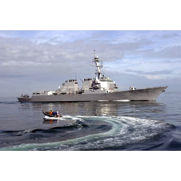 24x36 gallery poster, USS Winston S. Churchill (DDG-81) in English Channel