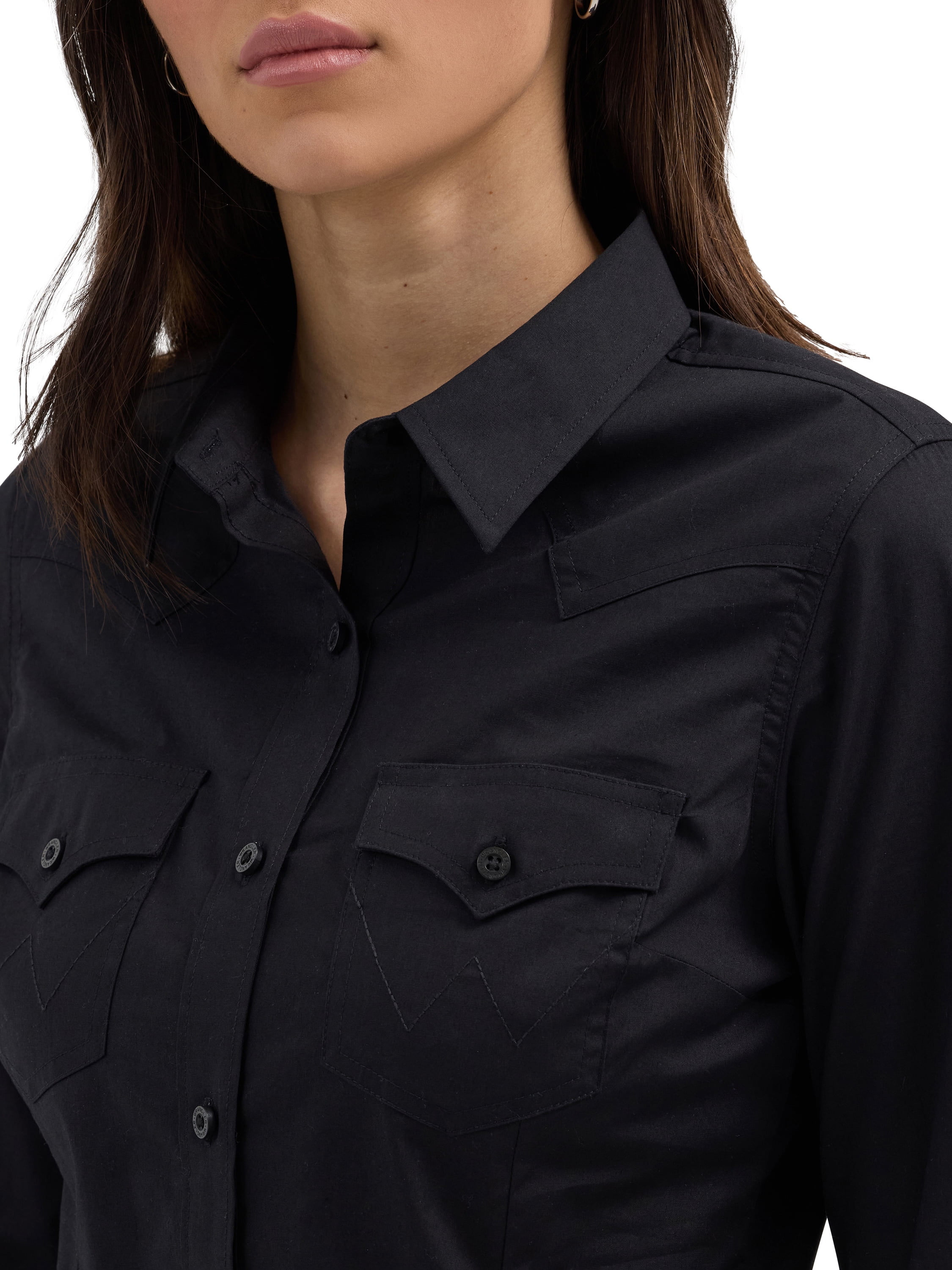 Wrangler® Women's Western Long Sleeve Button Front Shirt