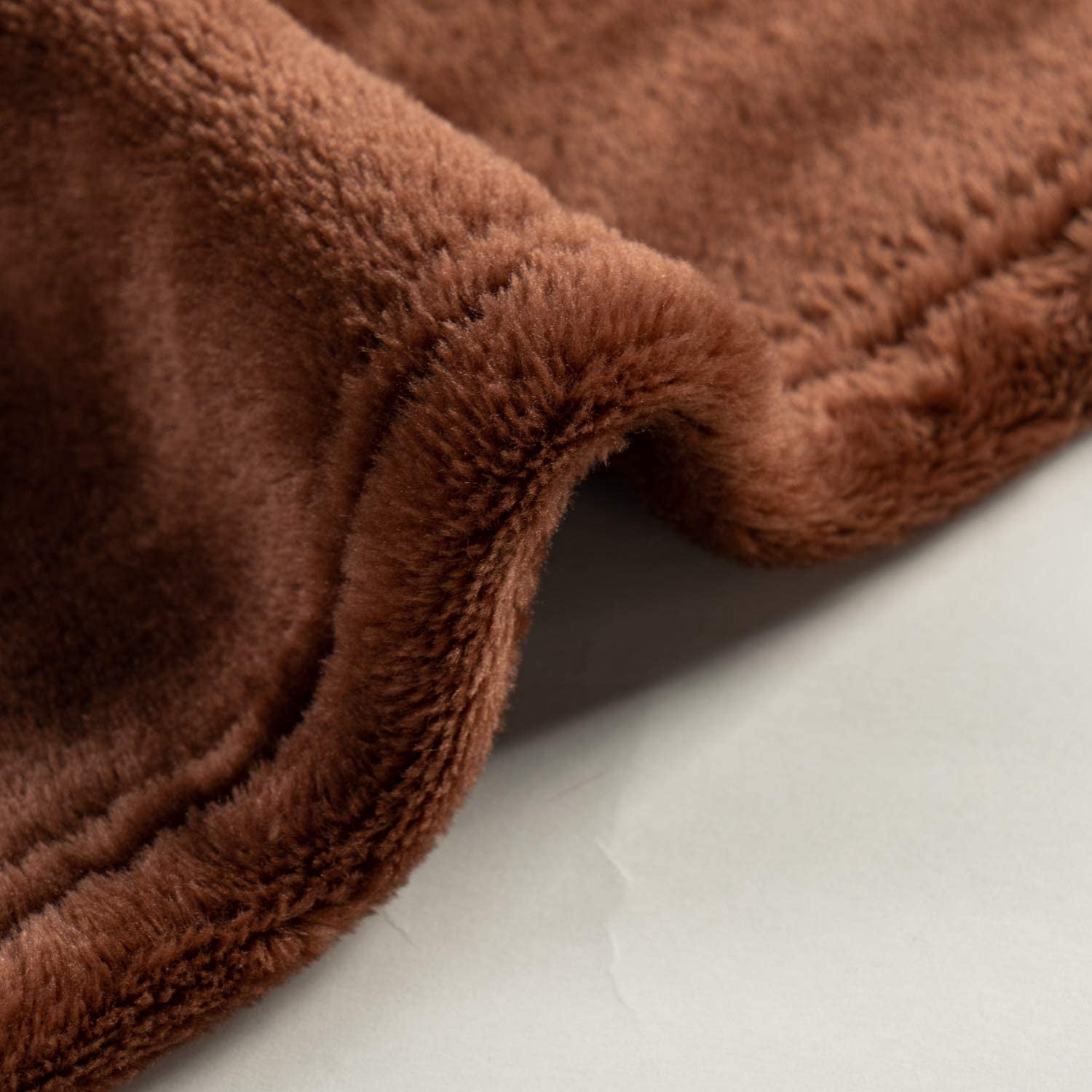 Flannel Blanket Fleece Throw Queen Size Brown All Season Lightweight Plush Cozy Super Soft Luxury Couch Sofa Bed Blanket